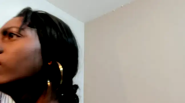 enyelsalas2 online show from February 2025 09:15:02 PM