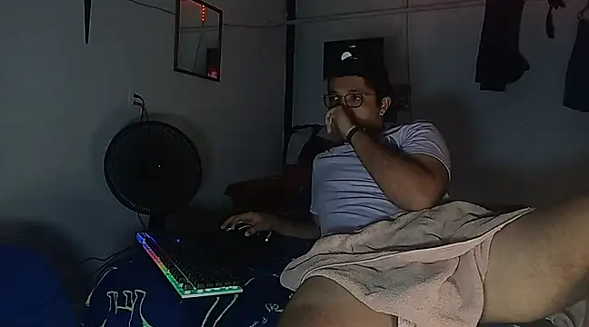 Diegovilla20 online show from March 2025 05:28:02 AM