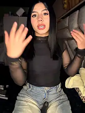 Laura-Khalifa online show from March 2026 07:37:02 AM