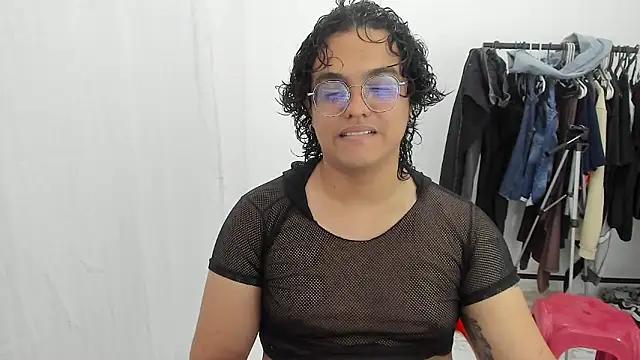 Diane blossom online show from April 2026 09:42:02 PM