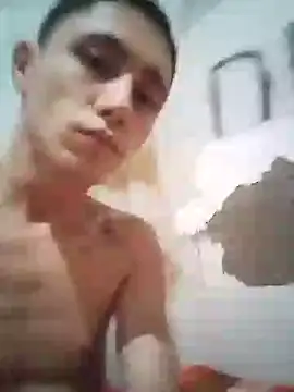 Snapshot of shuelldin chatting on March 2025 05:18:02 AM shuelldin online show from March 2025 05:18:02 AM