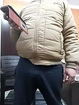 Snapshot of innocentboy1987 chatting on February 2025 04:54:01 AM innocentboy1987 online show from February 2025 04:54:01 AM