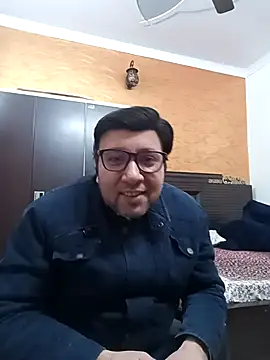 Snapshot of innocentboy1987 chatting on February 2025 04:37:01 AM innocentboy1987 online show from February 2025 04:37:01 AM