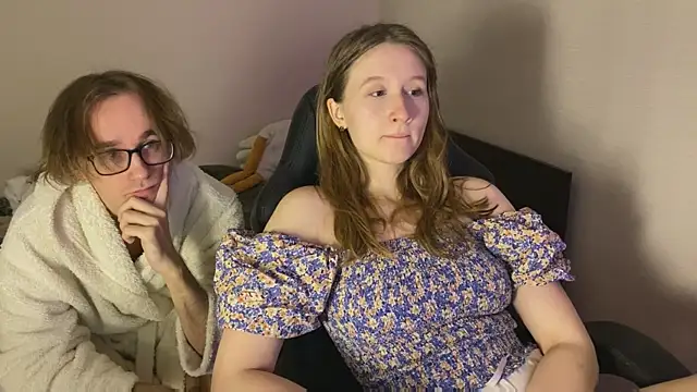 Snapshot of Sabrinaanddaniel chatting on November 2025 10:53:02 PM Sabrinaanddaniel online show from November 2025 10:53:02 PM