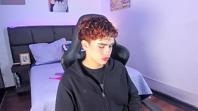 Snapshot of Aiiden_15 chatting on November 2025 12:59:01 PM Aiiden 15 online show from November 2025 12:59:01 PM