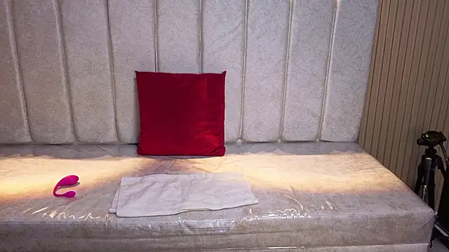 Cute Angell  online show from March 2026 04:13:01 PM