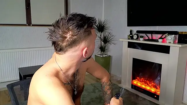 JamieNoxus online show from November 2025 08:20:01 AM