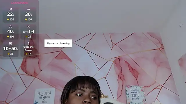 LindaBird online show from March 2026 11:23:01 AM