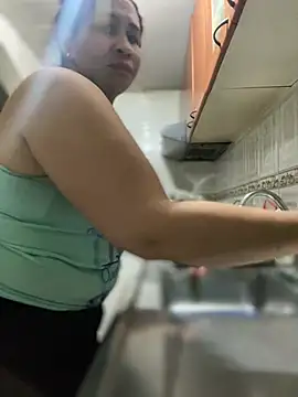 Carola-Ross online show from February 2026 12:08:01 AM