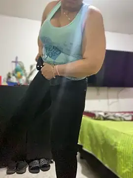 Carola-Ross online show from March 2026 05:01:02 PM