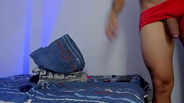 hugosan12 online show from November 2025 08:22:02 PM