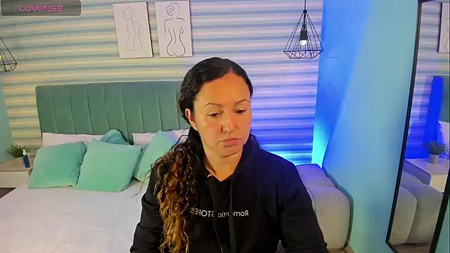 abby apple online show from February 2026 01:43:01 PM