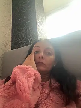 Snapshot of Miroslava1247 chatting on October 2025 08:00:02 AM Miroslava1247 online show from October 2025 08:00:02 AM