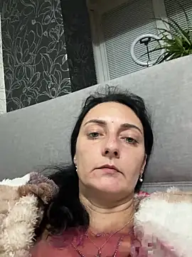 Snapshot of Miroslava1247 chatting on November 2025 06:28:02 PM Miroslava1247 online show from November 2025 06:28:02 PM