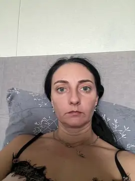 Miroslava1247 online show from April 2026 06:44:02 AM