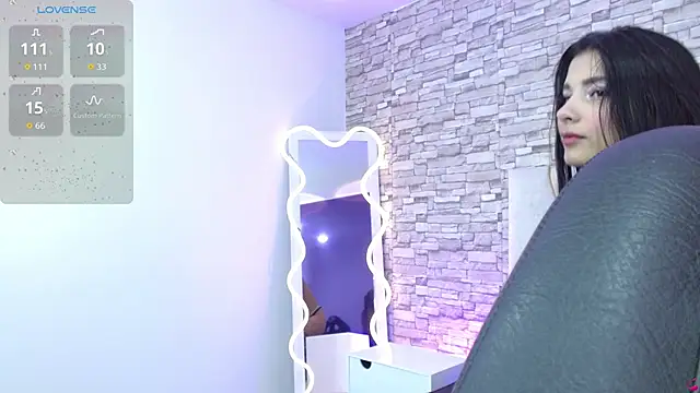 Gaby tay1 online show from November 2025 07:43:01 PM