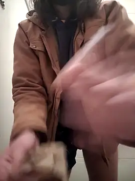 gronammo85 online show from February 2025 08:16:02 PM