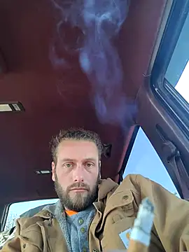 gronammo85 online show from March 2025 08:31:02 PM