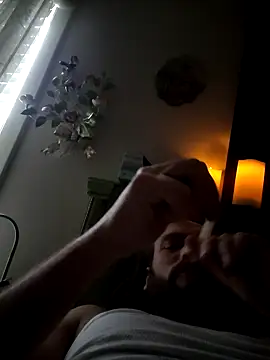 gronammo85 online show from March 2025 01:28:02 PM