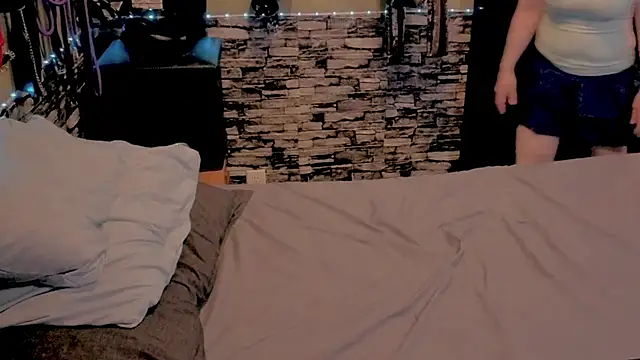 Scarlett Switch online show from September 2025 12:25:01 AM