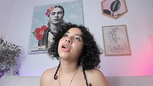 Dhalila  online show from March 2025 07:51:02 AM