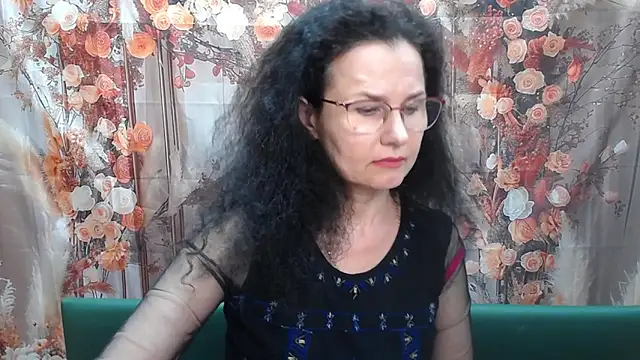 Snapshot of Miroslava_Happi chatting on May 2026 04:04:02 PM Miroslava Happi online show from May 2026 04:04:02 PM