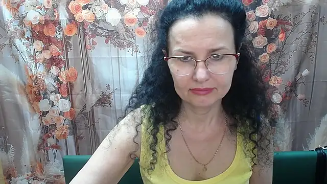 Snapshot of Miroslava_Happi chatting on July 2026 06:20:02 AM Miroslava Happi online show from July 2026 06:20:02 AM