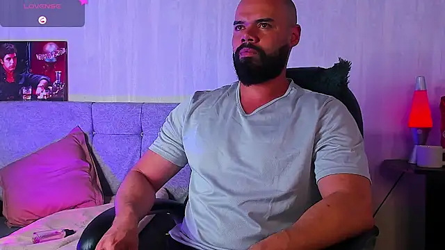 Luke Diaz7 online show from March 2026 08:37:01 PM