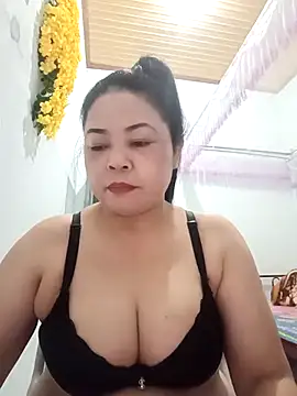 Snapshot of Baby-bigtits2024 chatting on March 2025 09:38:01 PM Baby-bigtits2024 online show from March 2025 09:38:01 PM