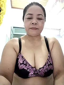 Snapshot of Baby-bigtits2024 chatting on September 2025 10:09:02 PM Baby-bigtits2024 online show from September 2025 10:09:02 PM