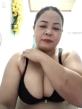 Baby-bigtits2024 online show from December 2025 10:21:02 AM