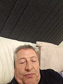 mann4u147 online show from March 2026 10:47:01 PM