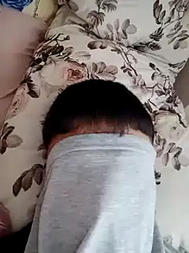 Snapshot of bigsevenkizlar chatting on March 2025 06:01:02 PM bigsevenkizlar online show from March 2025 06:01:02 PM