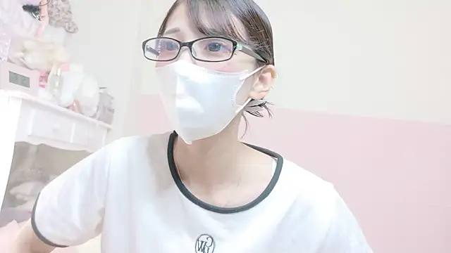 -nyanko- online show from October 2025 08:17:01 PM
