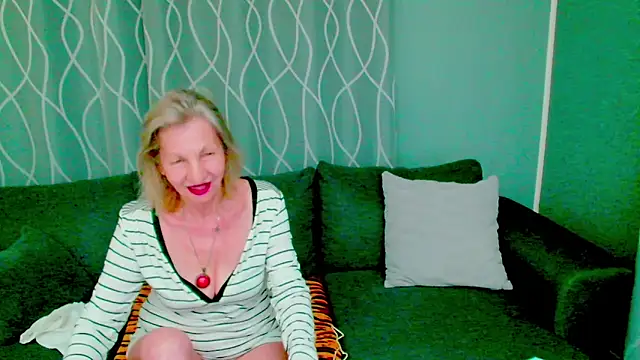 adeleadison online show from September 2025 02:44:01 AM