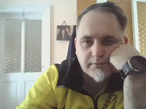 Szolga10 online show from February 2025 01:06:01 PM