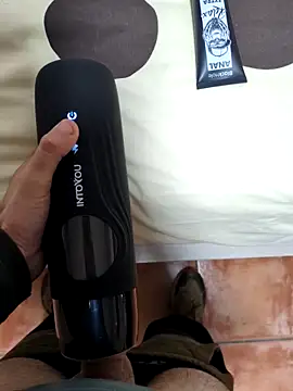 Snapshot of mikeee6538 chatting on November 2025 04:51:02 PM mikeee6538 online show from November 2025 04:51:02 PM