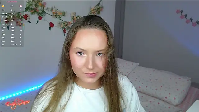 Snapshot of EmilyxxGraces chatting on April 2026 09:38:01 PM EmilyxxGraces online show from April 2026 09:38:01 PM