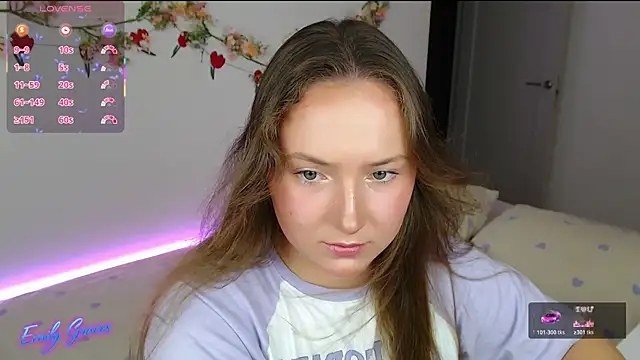 Snapshot of EmilyxxGraces chatting on July 2026 11:26:02 PM EmilyxxGraces online show from July 2026 11:26:02 PM