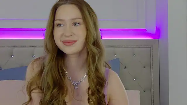 Snapshot of Jackie_White_ chatting on October 2025 02:44:01 AM Jackie White  online show from October 2025 02:44:01 AM