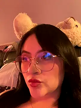 ValentinaOrtiz3 online show from September 2025 09:48:01 PM