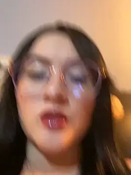 ValentinaOrtiz3 online show from November 2025 12:22:01 AM