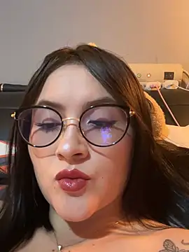 ValentinaOrtiz3 online show from June 2026 01:12:02 AM