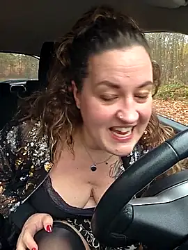 Snapshot of justtess chatting on November 2025 12:26:01 PM justtess online show from November 2025 12:26:01 PM