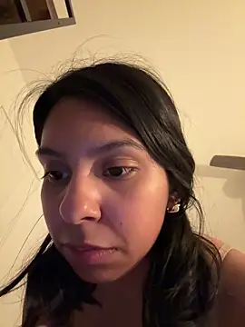 Valeedoll online show from March 2026 04:20:02 AM