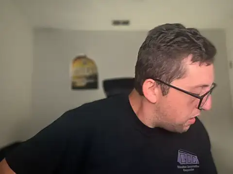 Milflover96 online show from September 2025 11:59:01 PM