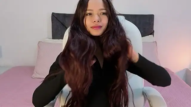 Snapshot of sara_sharma_ chatting on October 2025 04:55:01 AM sara sharma online show from October 2025 04:55:01 AM