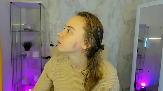 Lika 0ne online show from November 2025 11:32:01 AM