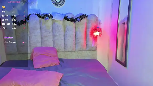 lanna brunette online show from November 2025 08:08:01 PM