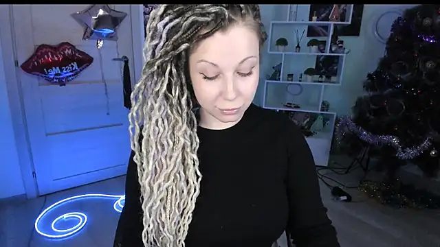 HoneySallyMoore online show from January 2026 01:42:01 AM